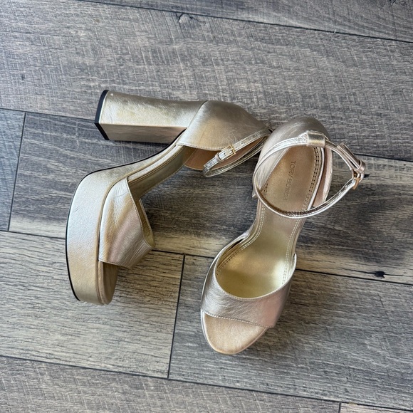NWT Tory Burch Metallic Spark Gold Platform Heels Retro 70s Disco Style Size 11